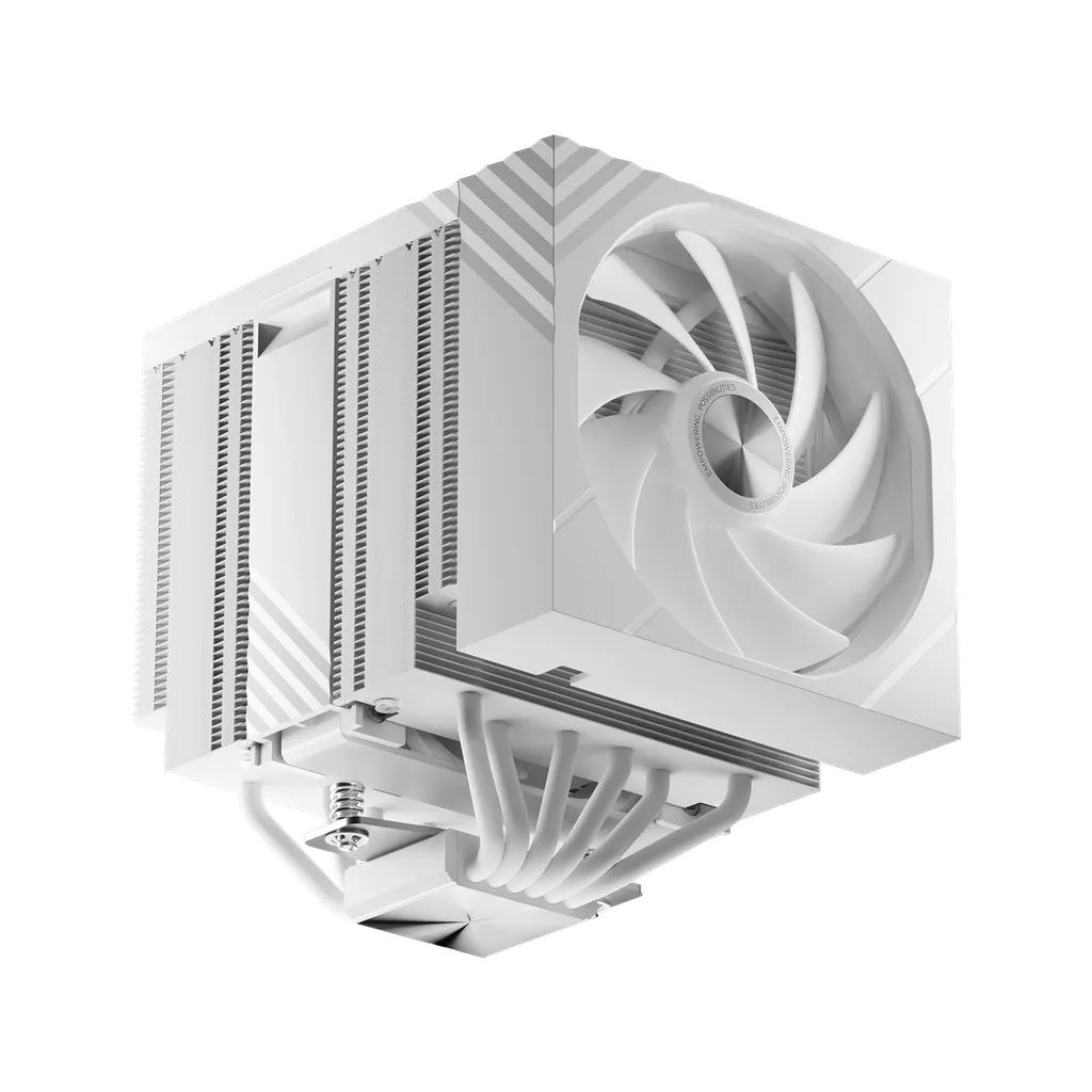 白色 TURRIS 620 底部視角,六條熱導管與銅底座